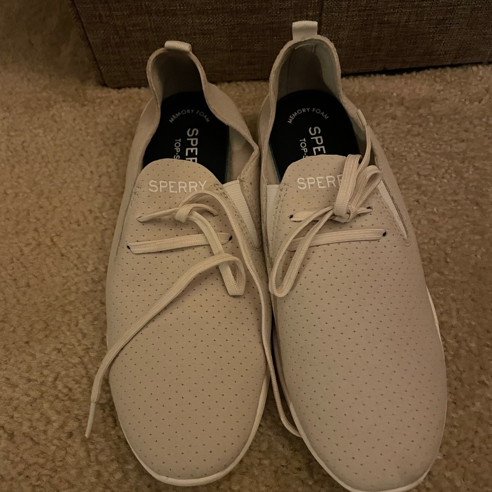 RIO AQUA SLIP-ON SNEAKER